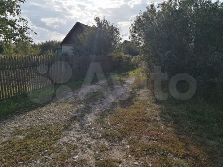 Дача 20 м² на участке 5 сот.