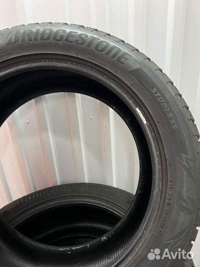 Bridgestone Blizzak DM-V3 275/50 R21 113T