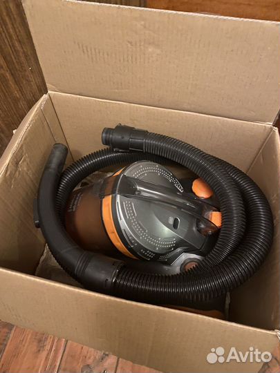 Пылесос Gorenje.Рабочий