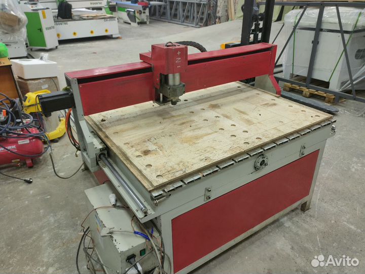Фрезерный станок с чпу 1300х1500 мм, 2,2 кВт