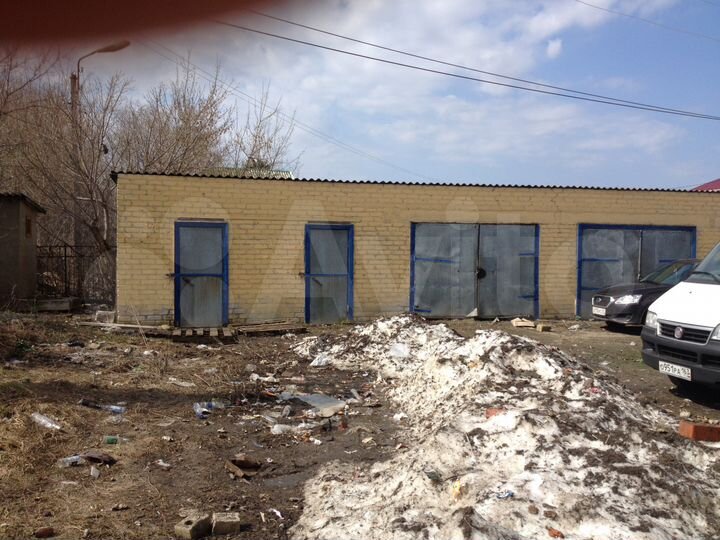 Гараж, > 30 м²