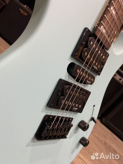 Электрогитара ibanez стиль 24 лада (Новая)