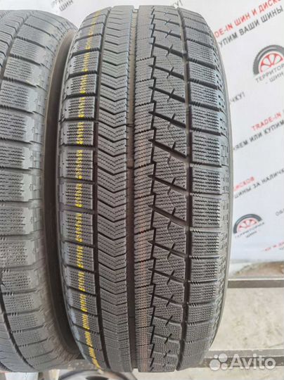 Bridgestone Blizzak VRX 215/60 R17 96Q