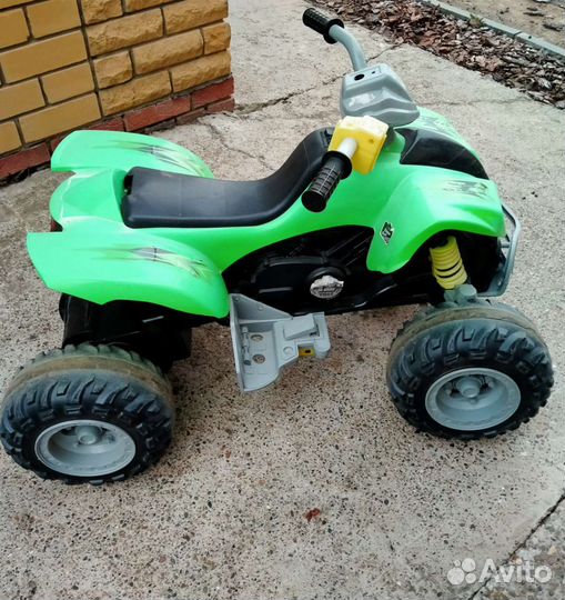 Детский квадроцикл на аккумуляторе