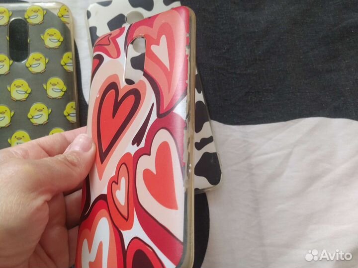 Чехол на телефон