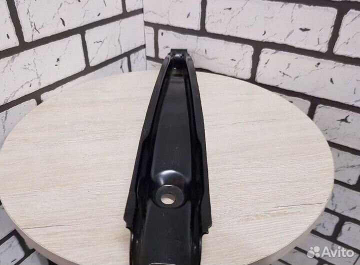 Рычаг прав. перед. верхний киа в сборе