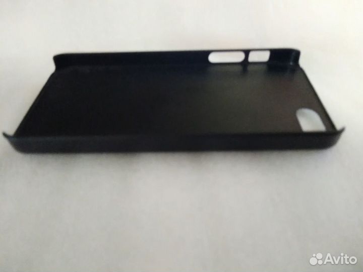 Чехол-бампер на телефон