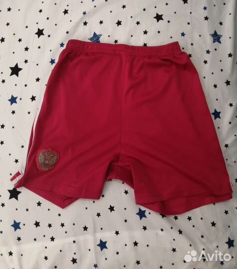 Спортивные шорты