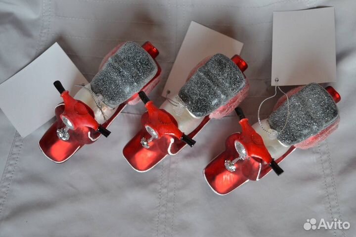 Ёлочная игрушка из стекла