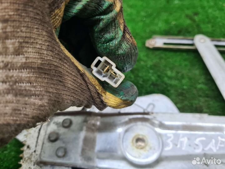 Стеклоподъемник задний правый Great Wall Safe