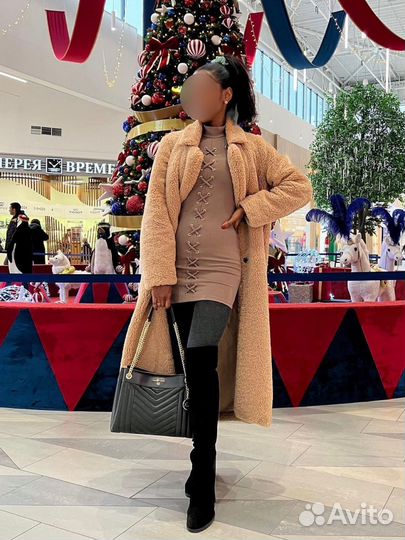 Платье с длинным рукавом 42