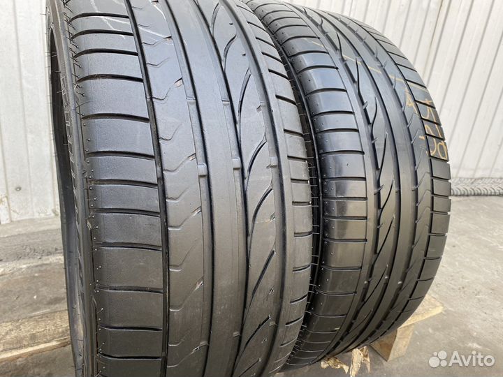 Bridgestone Potenza RE050A 235/45 R17
