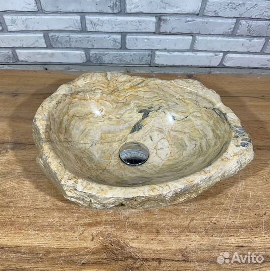 Раковина из натурального мрамора