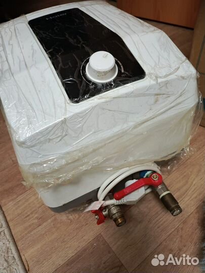 Водонагреватель электрический Haier 15 л