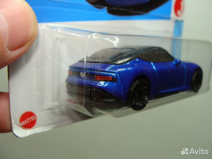 Hot Wheels 2023 Nissan Z HW J-imports 3/10