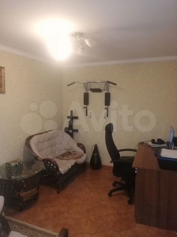 4-к. квартира, 130 м², 1/5 эт.