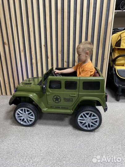 Детский электромобиль Jeep Wrangler Новый