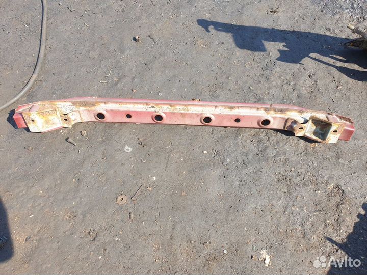 Усилитель переднего бампера Mitsubishi Lancer 9