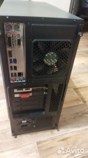 Компьютер и Монитор