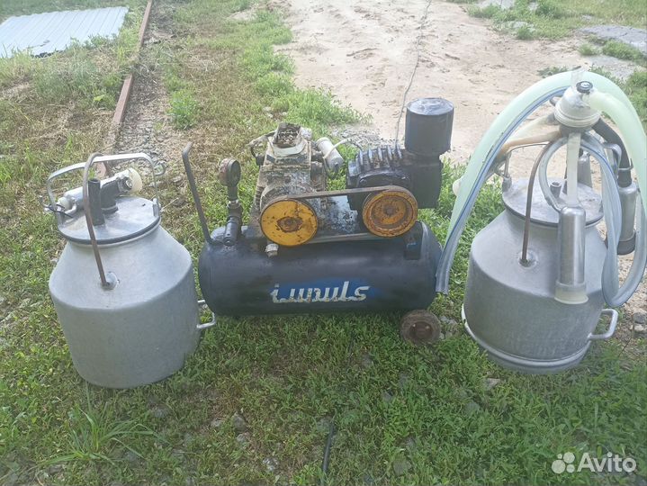 Вакуумный компрессор для доения коров