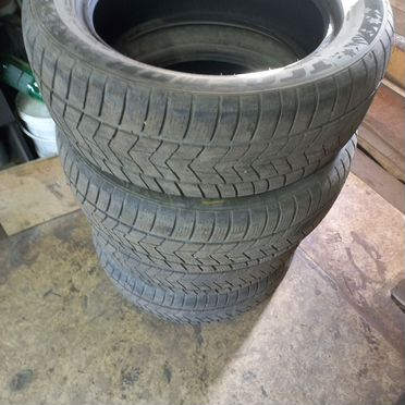 Tracmax X-Privilo S330 235/55 R18 104V