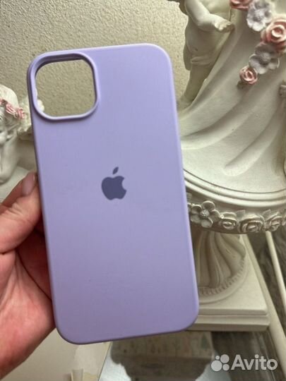 Чехол на iPhone 14 plus сиреневый
