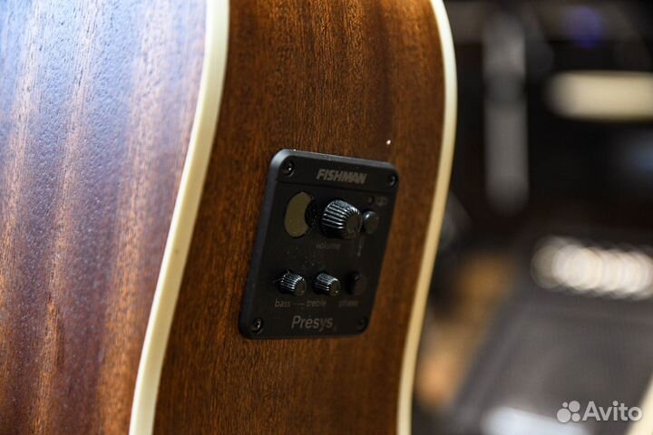 12 струнная Электроакустическая гитара Cort (Компл