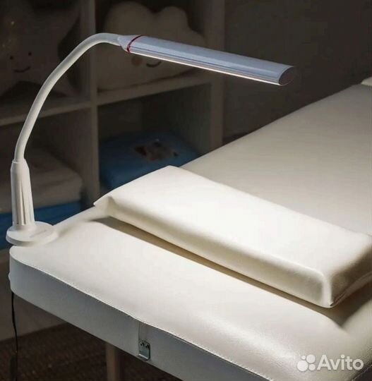 Светильник настольный