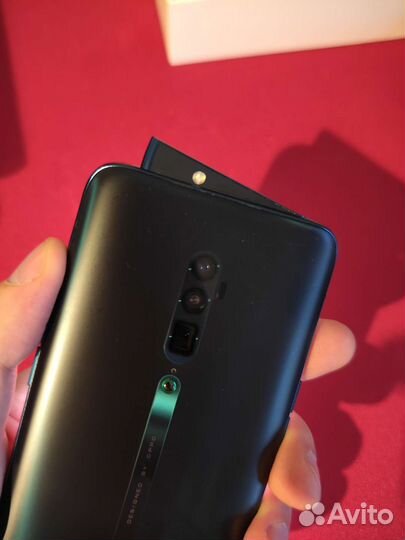 Oppo reno 10x zoom