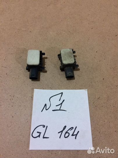 Датчик удара Mercedes W164 ML GL