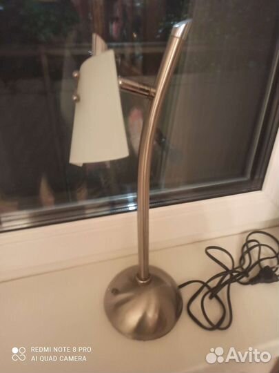 Лампа настольная