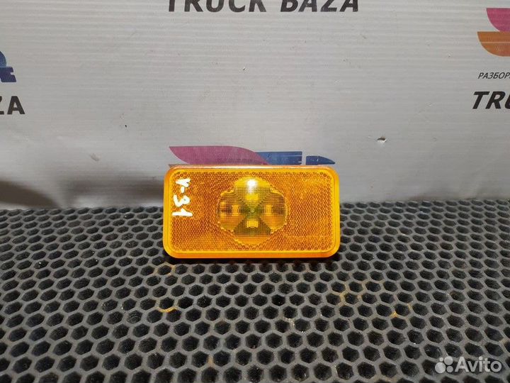 23387844 Фонарь габаритный боковой