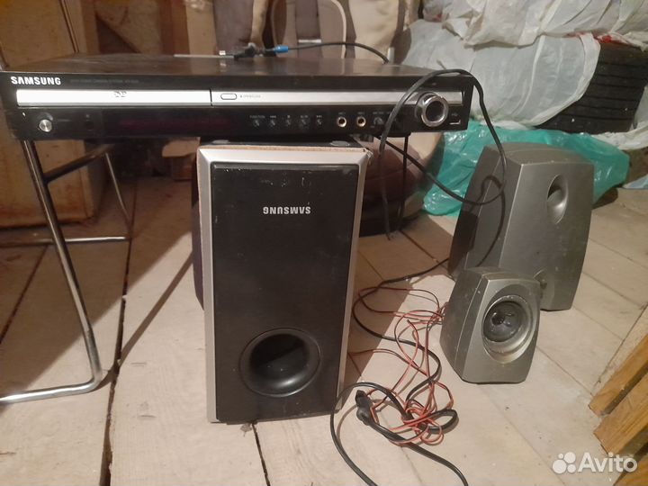 Колонки DVD автокресло