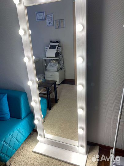 Гримерное зеркало