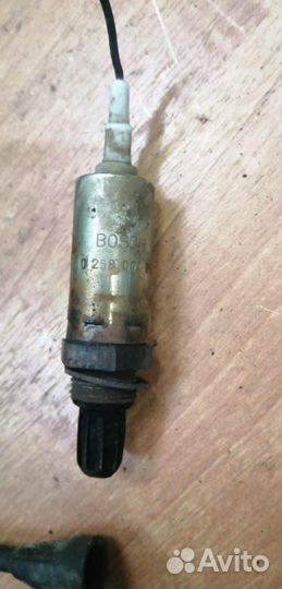 Датчик кислородный лямбда зонд Audi 80 VW
