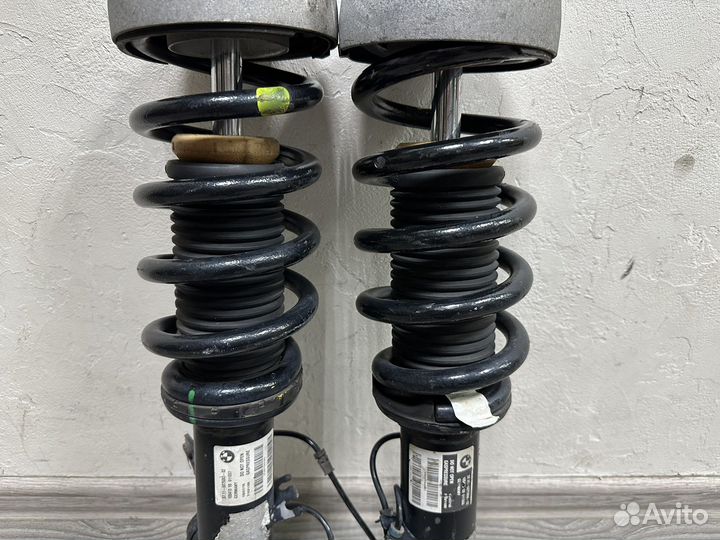 Амортизатор передний левый и правый BMW F15 F16