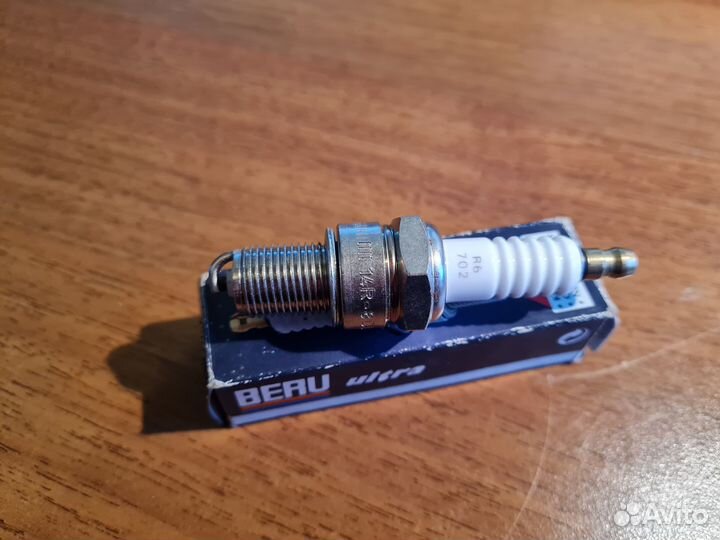 Cвеча Beru Z8 (1 шт.) Mazda 323,626 Toyota Carina