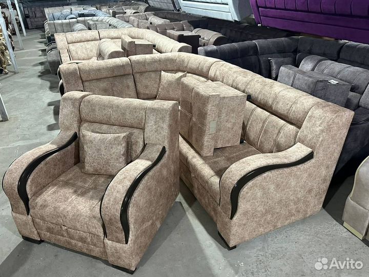 Диван угловой