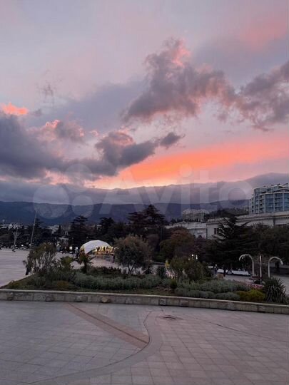 3-к. квартира, 80 м², 1/2 эт.