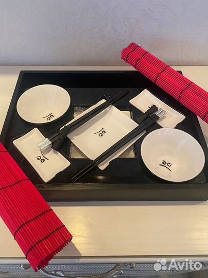 Набор посуды для суши