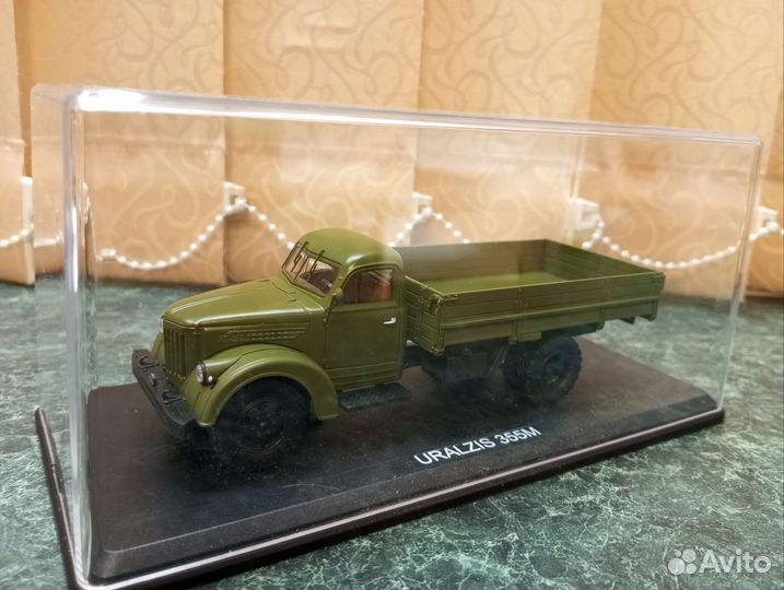 Модели грузовых автомобилей 1:43 SSM