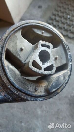 Подушка двигателя задняя Opel Astra J