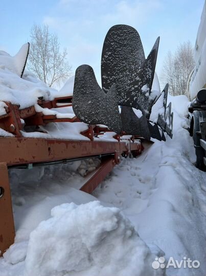 Плуг Kuhn 5-8 корп. (Manager), 1997