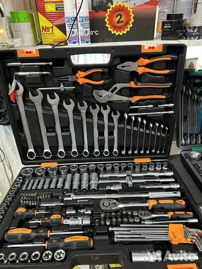 Набор инструментов, 151 предм