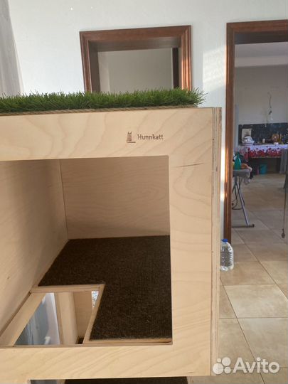 Домик для кошки с когтеточкой бу