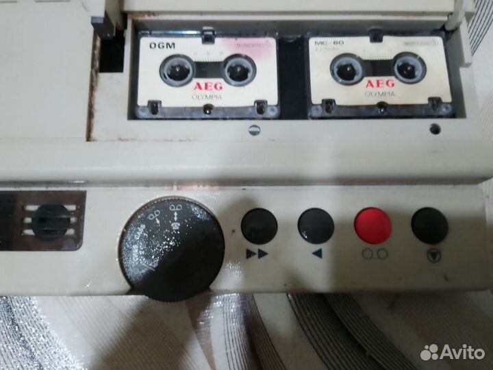 Телефон с автоответчиком. Бу