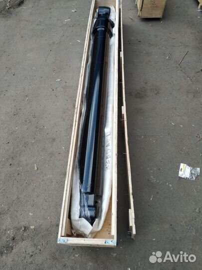 Гидроцилиндр рукояти Caterpillar 325D