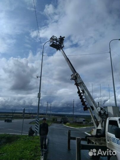 Услуги ямобура, автовышки, автоэкскаватора