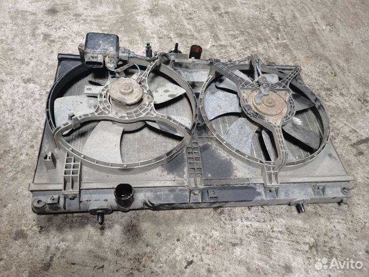 Вентилятор охлаждения Mitsubishi lancer 9 1.6 4G18