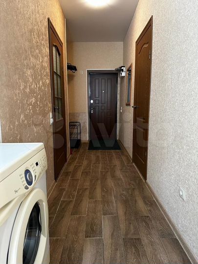 2-к. квартира, 60 м², 2/8 эт.